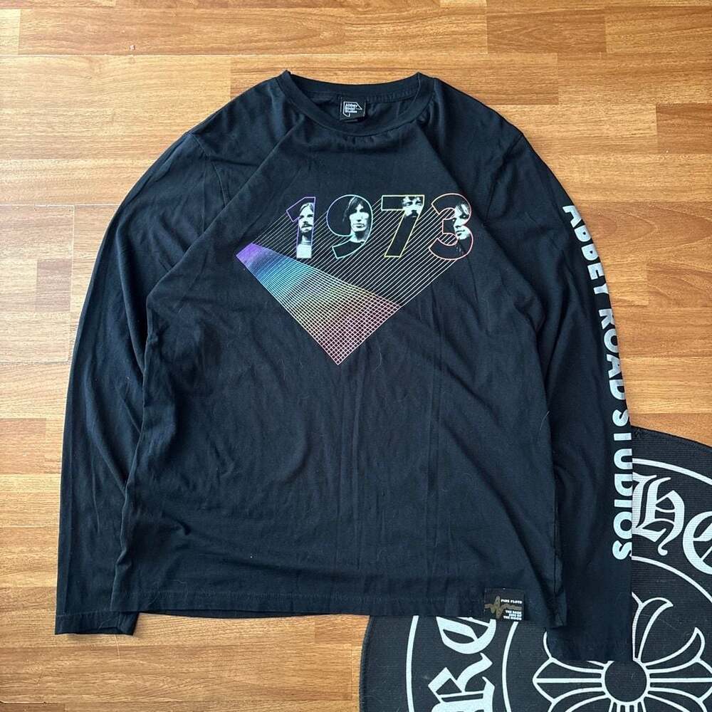Abbey Road Studios Pink Floyd The Dark Side of the Moon 1973 Long Sleeve T-Shirt